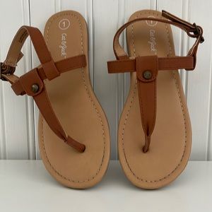 Cat and Jack girls leather sandal - never worn
